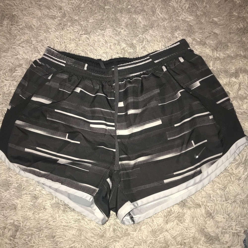Nike Shorts Size small